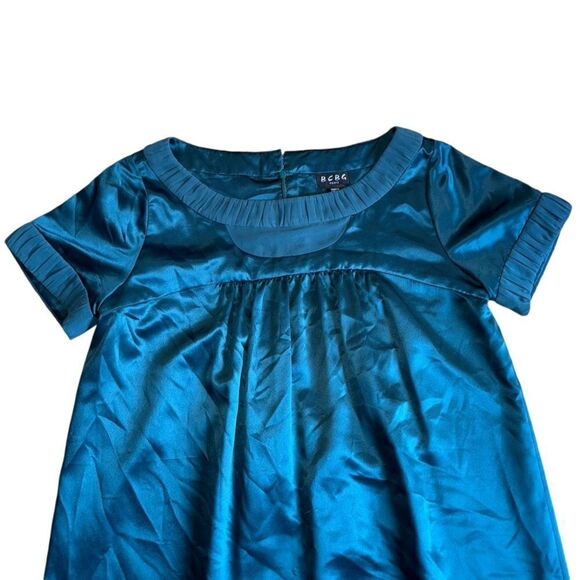 BCBG Paris Green Satin Mini Shift Dress - Size 10 - Picture 5 of 8